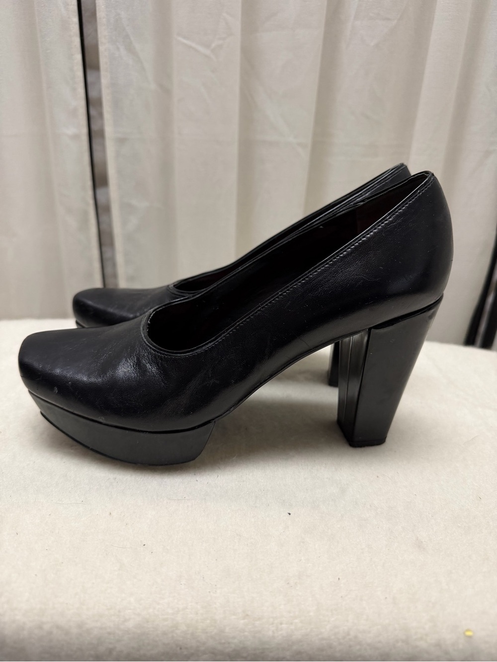 Robert Clergerie Paris Black Leather Platform Pumps Made in France Vintage Heels